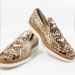 Free People | Snake Eye Velvet Loafers NWOT SZ 9
